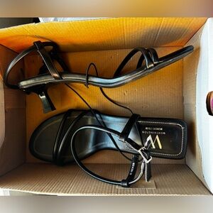 Black Strappy Sandals/Kitten heels -NEW